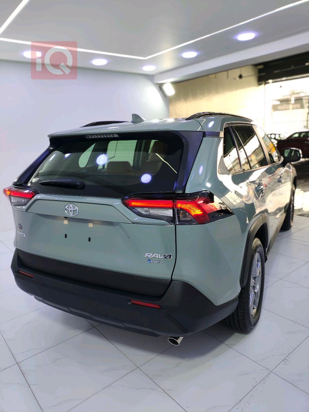 تويوتا راف 4